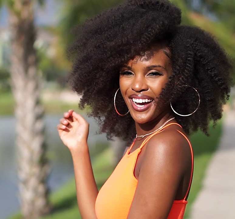the perfect example of a lady with 4C-type hair