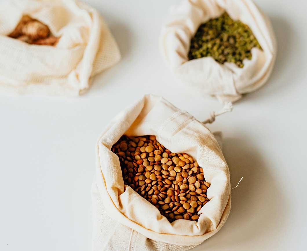Lentils in little white sacks