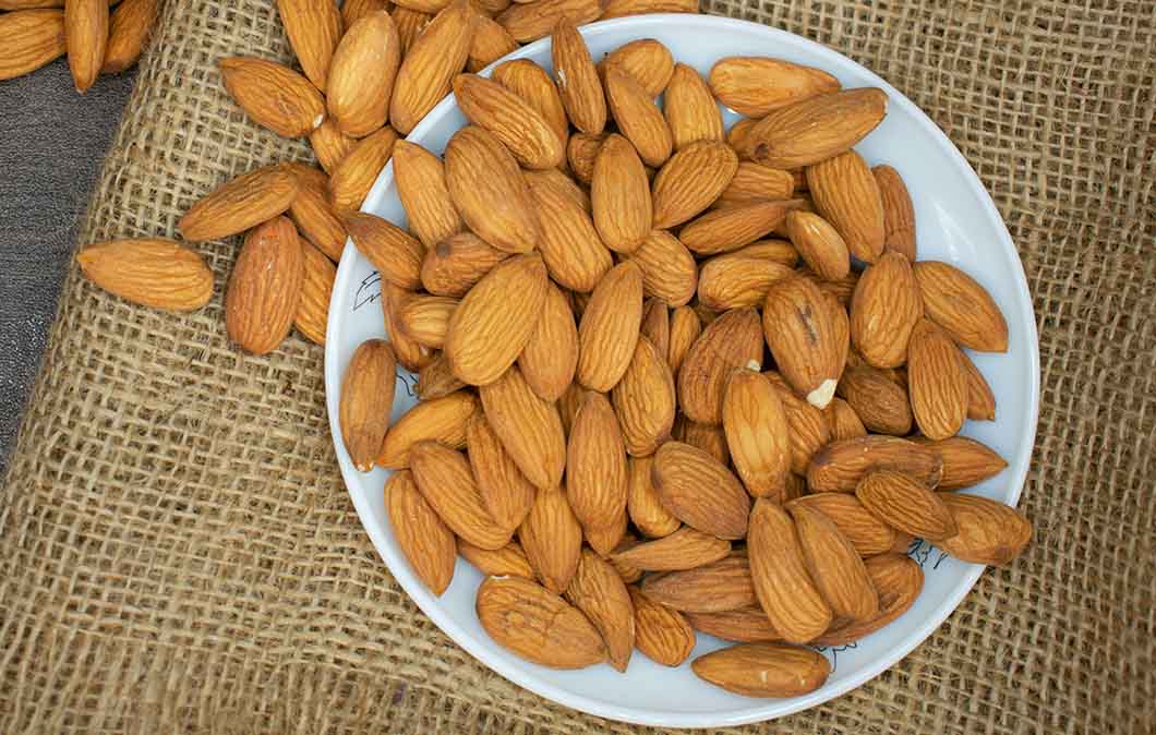 Almonds in a bowl 